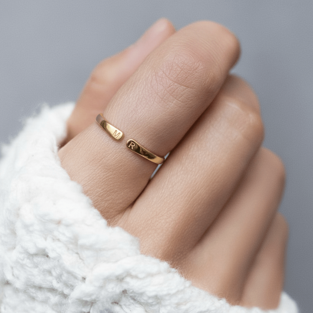 Anillo ajustable con inicial - vittoria stile