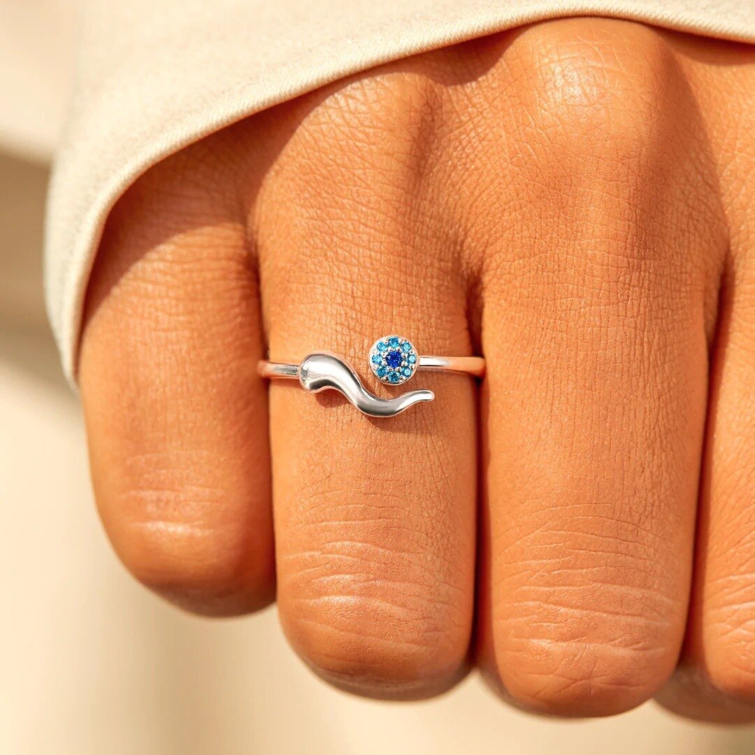 Anillo Evil Eye Wave - Amuleto - vittoria stile