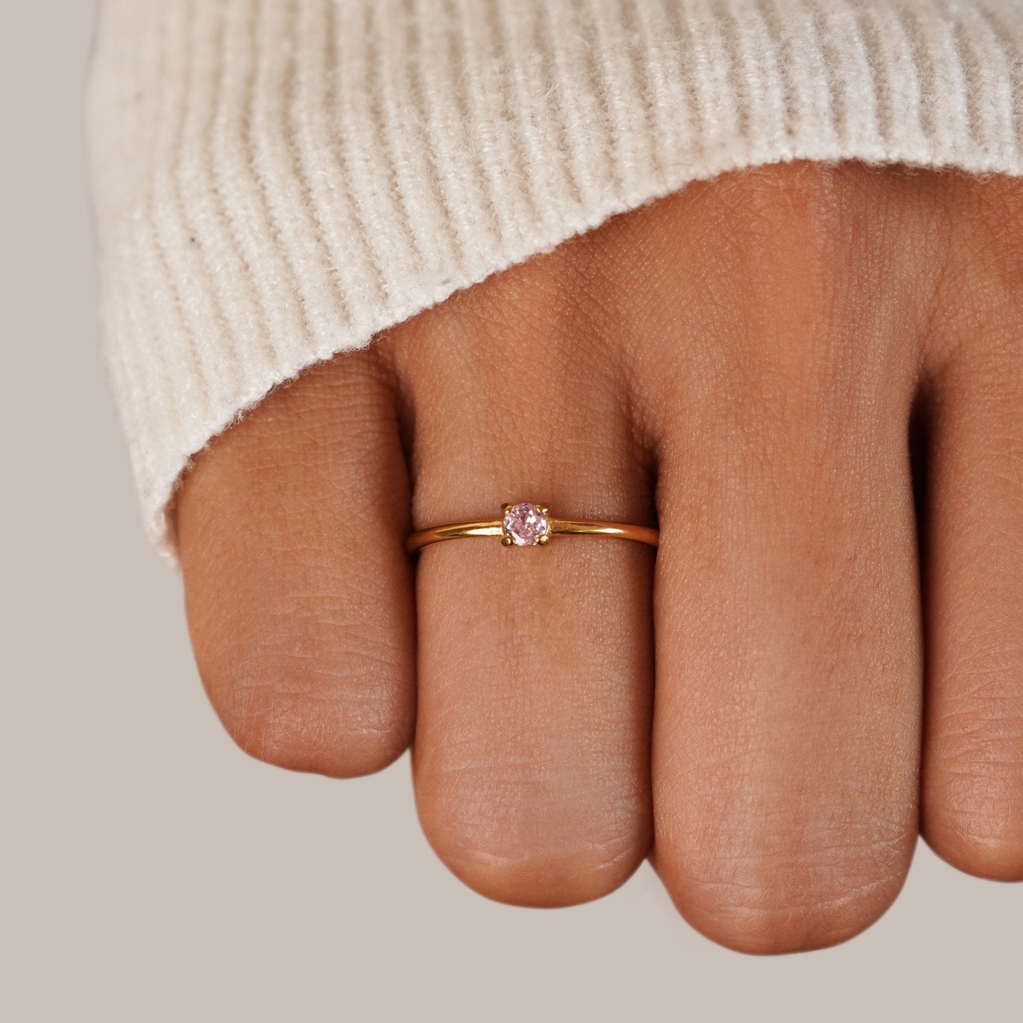Anillos de oro de 18 quilates con piedra de nacimiento - vittoria stile