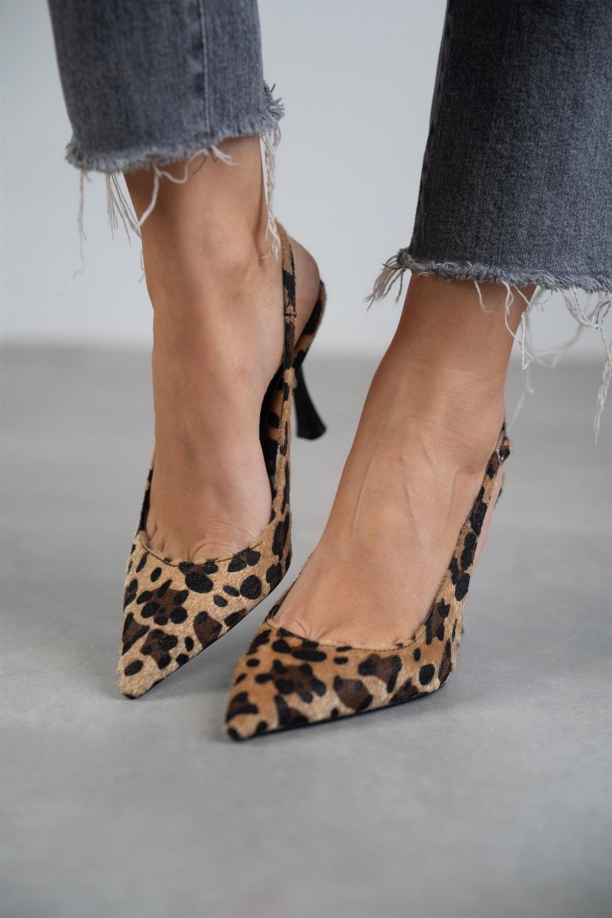 LORENA™|TACCHI IN CAMOSCIO LEOPARDATO - vittoria stile