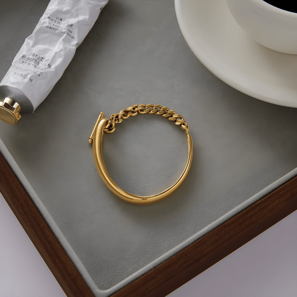 Pulsera Golden Asimétrica - vittoria stile