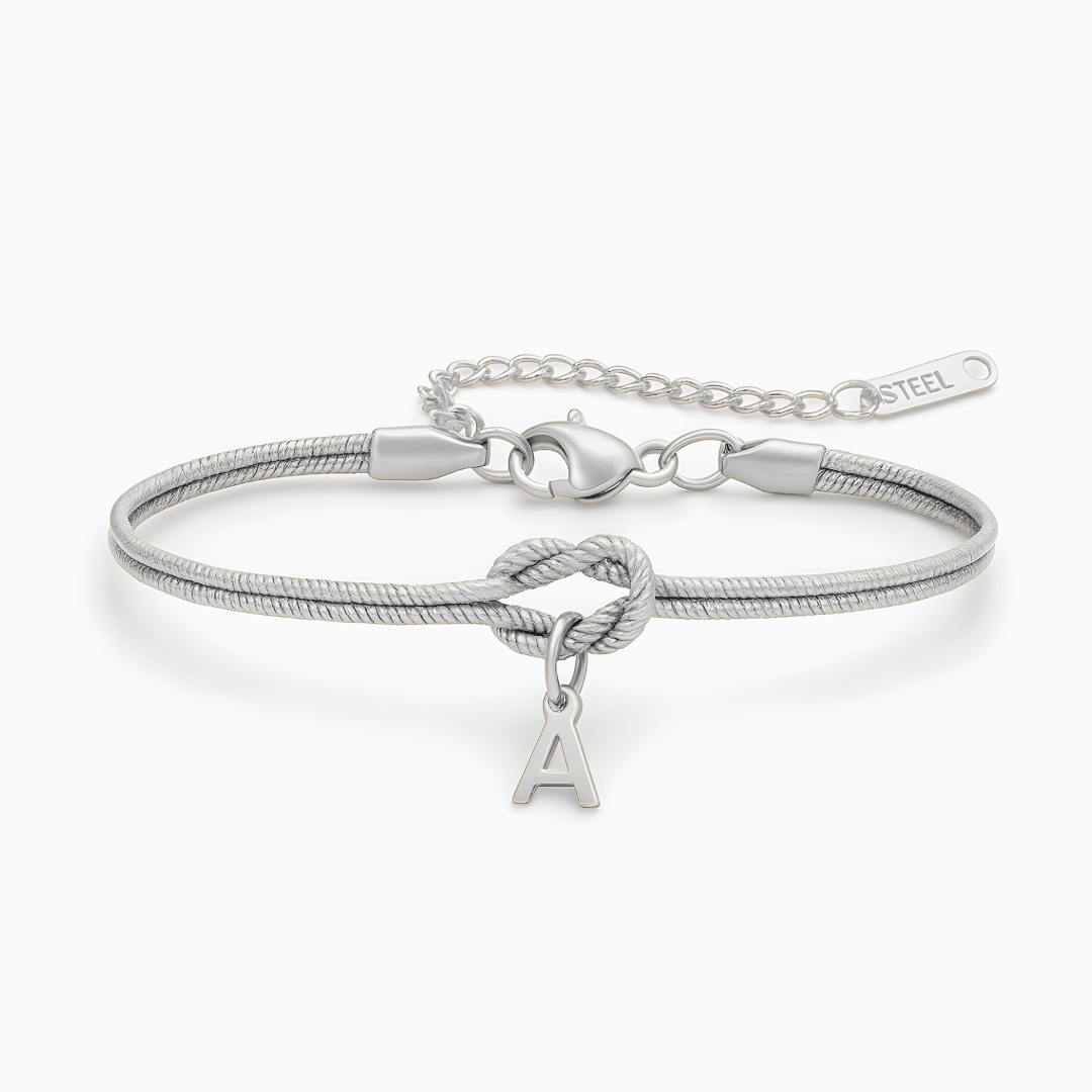 Pulsera Nudo con Letra - vittoria stile
